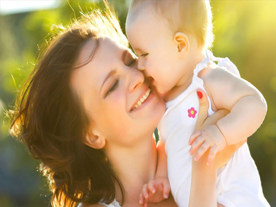 Γιορτάζουν οι μανούλες όλου του κόσμου